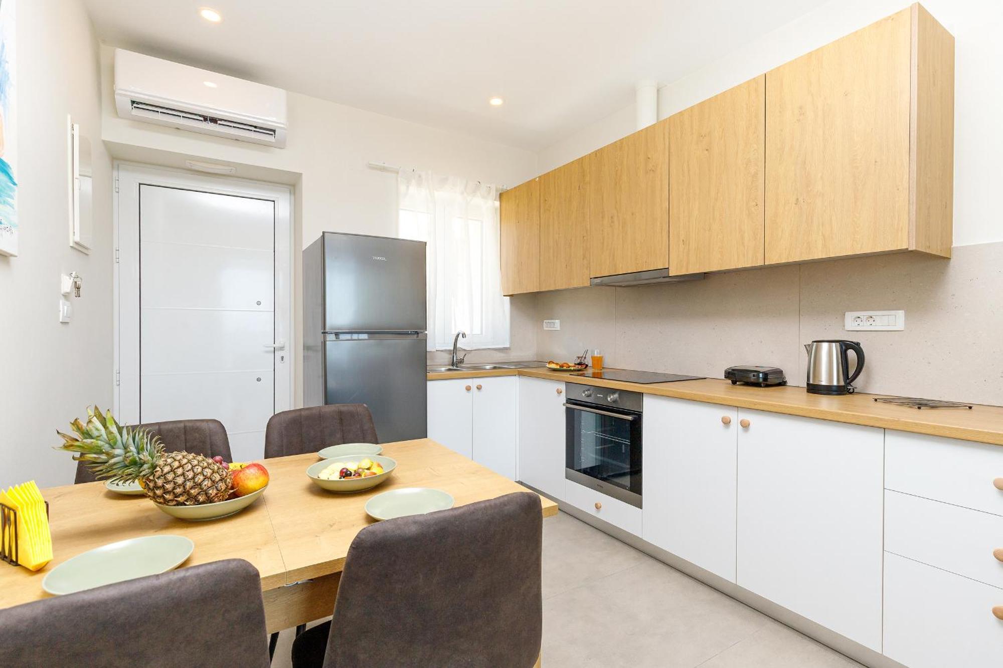 Meli Apartments Paleochora Екстер'єр фото
