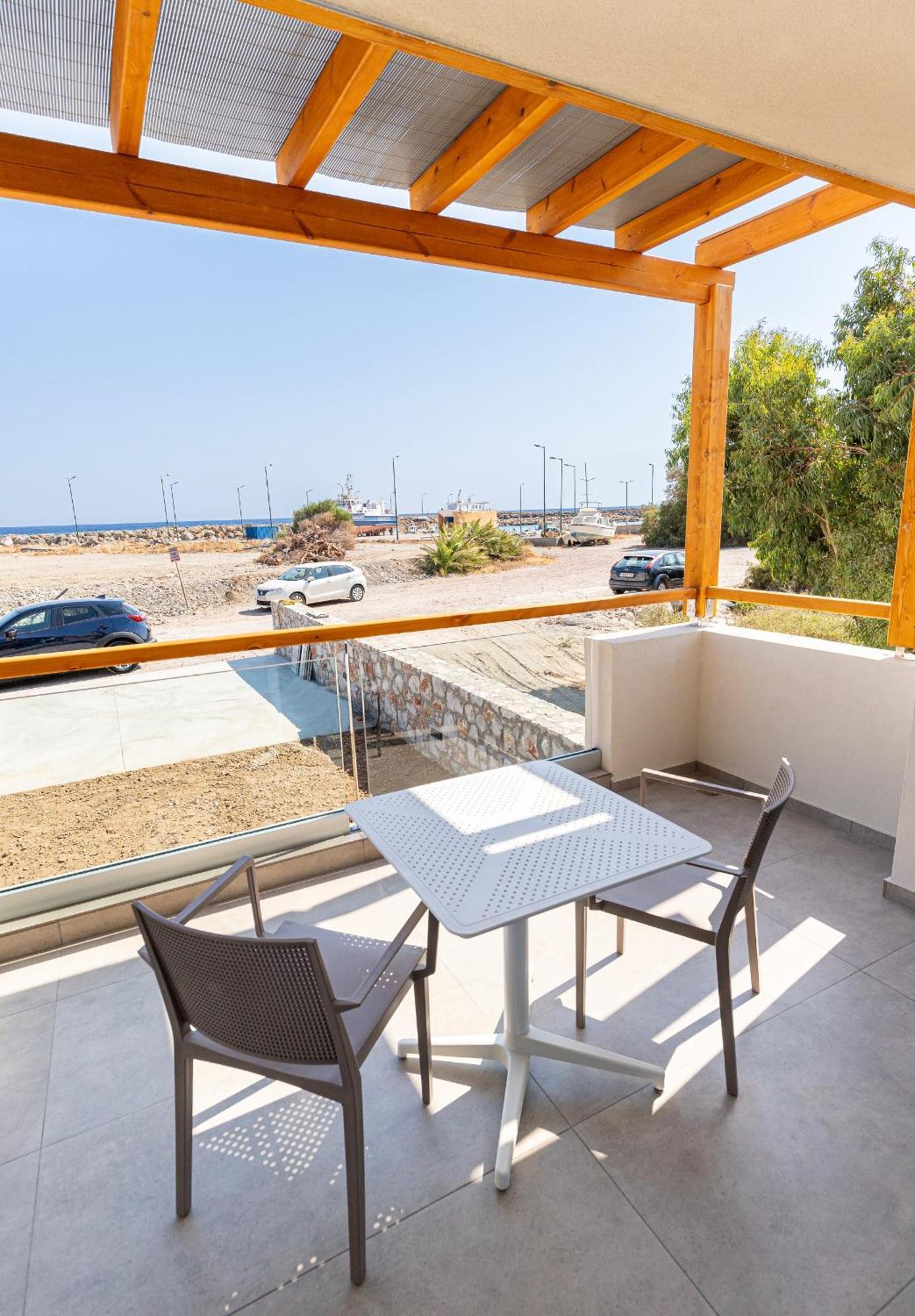Meli Apartments Paleochora Екстер'єр фото